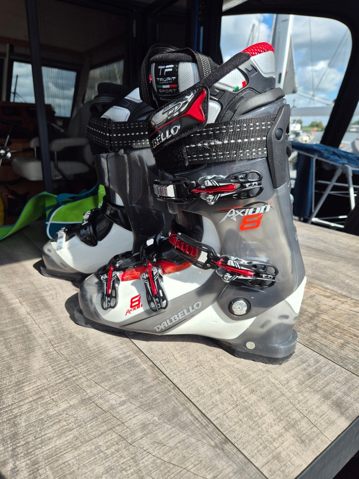 Complete heren ski outfit, Sport en Fitness, Skiën en Langlaufen, Ophalen of Verzenden, Gebruikt, Skiën, Kleding