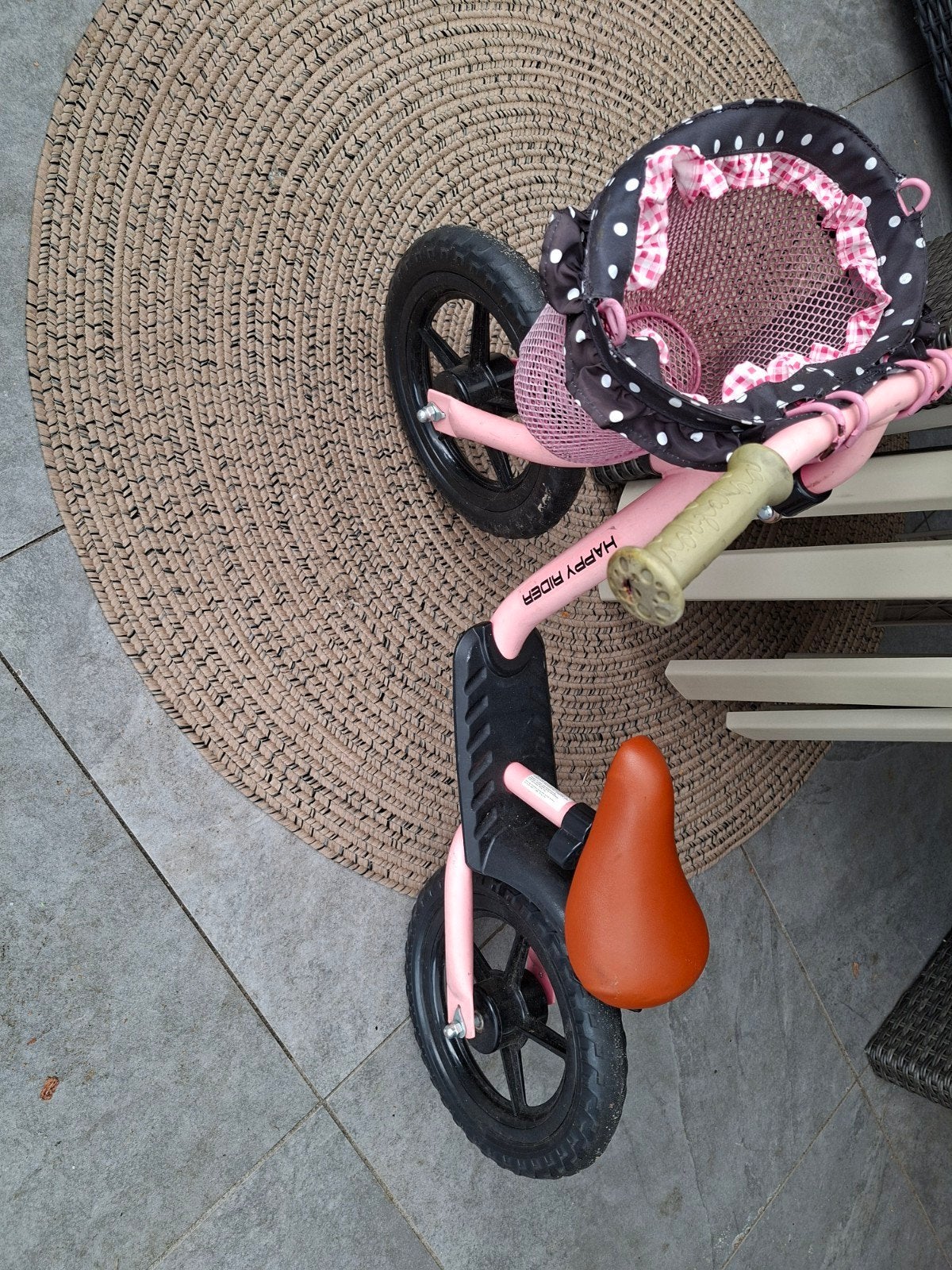 Roze Happy Rider loopfiets met mandje, Fietsen en Brommers, Ophalen, Zo goed als nieuw, Minder dan 16 inch, Happy Rider