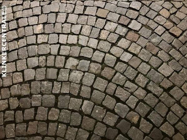 150m2 grijs antraciet natuursteen keitjes Portugees graniet., Bij dit gebruikte product niet meer te achterhalen., Gebruikt, Verzenden