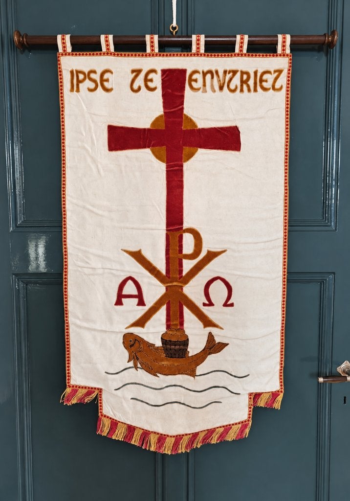 Kerkvaandel / processievaandel – Chi-Rho, Alpha Omega & vis, Ophalen of Verzenden