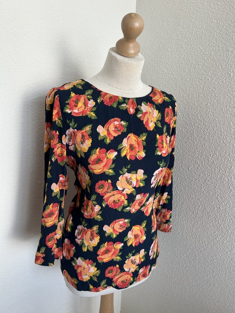 King Louie maat L blauwe bloemen blouse top 2657, Kleding | Dames, Blauw, Maat 42/44 (L), Ophalen of Verzenden, Zo goed als nieuw