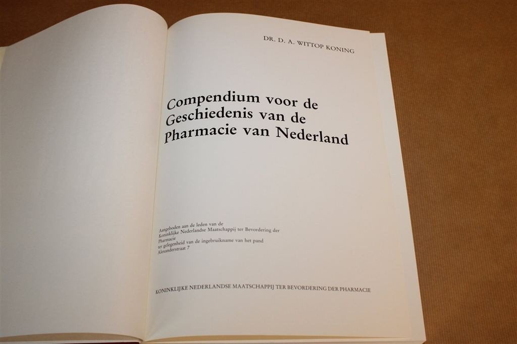 Compendium Farmacie Nederland — D.A. Wittop Koning, Ophalen of Verzenden, Gelezen
