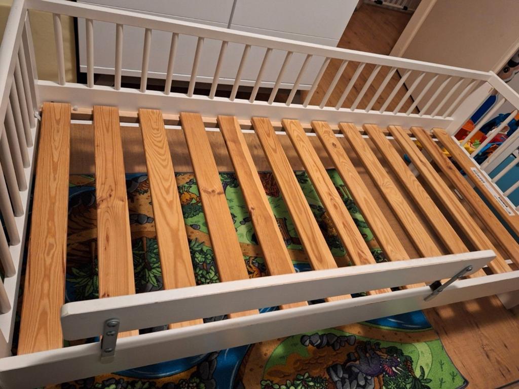Peuterbed met matras en beddengoed, Gebruikt, 70 tot 85 cm, 140 tot 160 cm, Ophalen