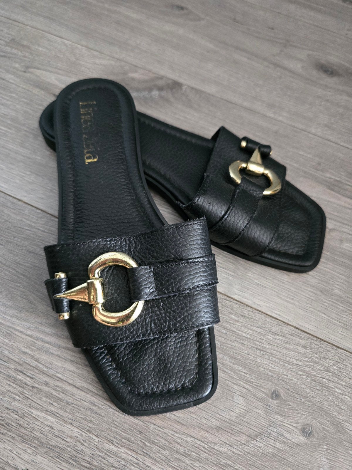 Linea Zeta zwarte dames slippers, maat 37 (Y12), Ophalen of Verzenden, Zo goed als nieuw, Zwart