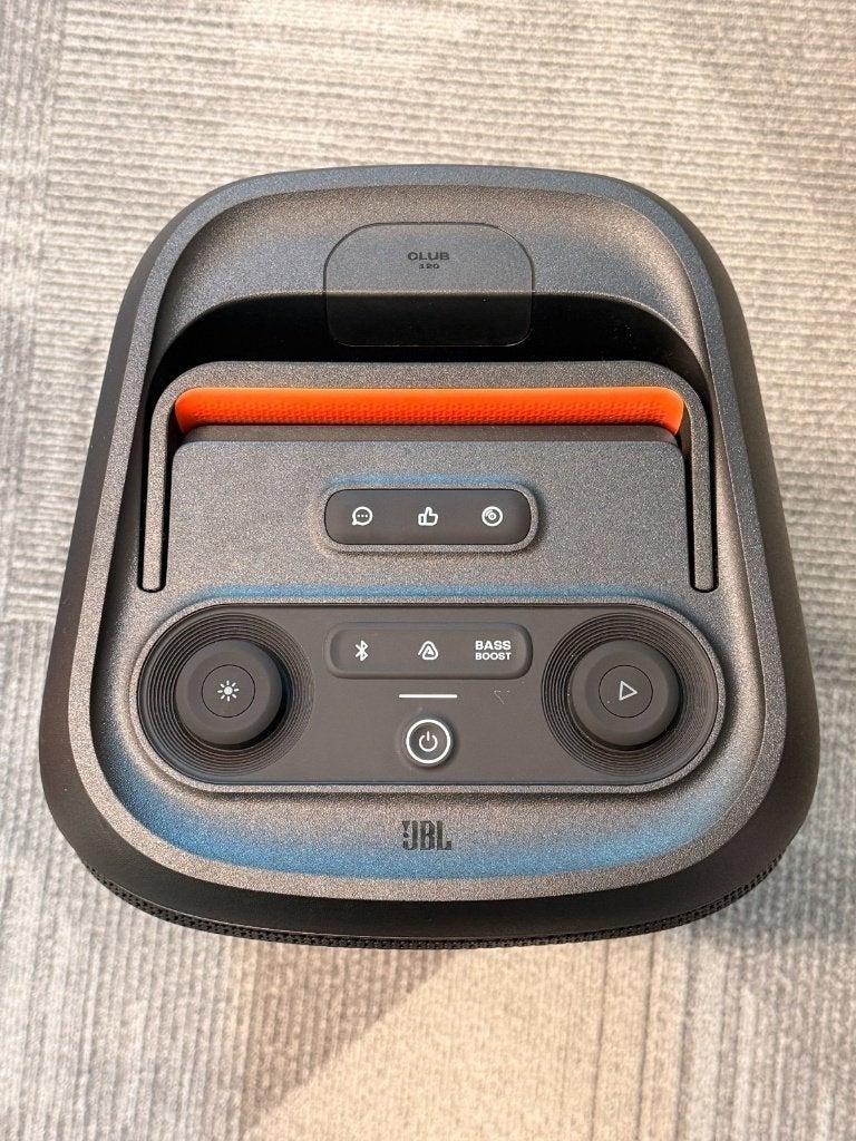 Foto 6 van JBL PartyBox Club 120 Portable Bluetooth Speaker 160W