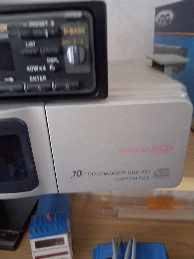 cd wisselaar 12volt, Auto diversen, Autoradio's, Ophalen of Verzenden, Gebruikt