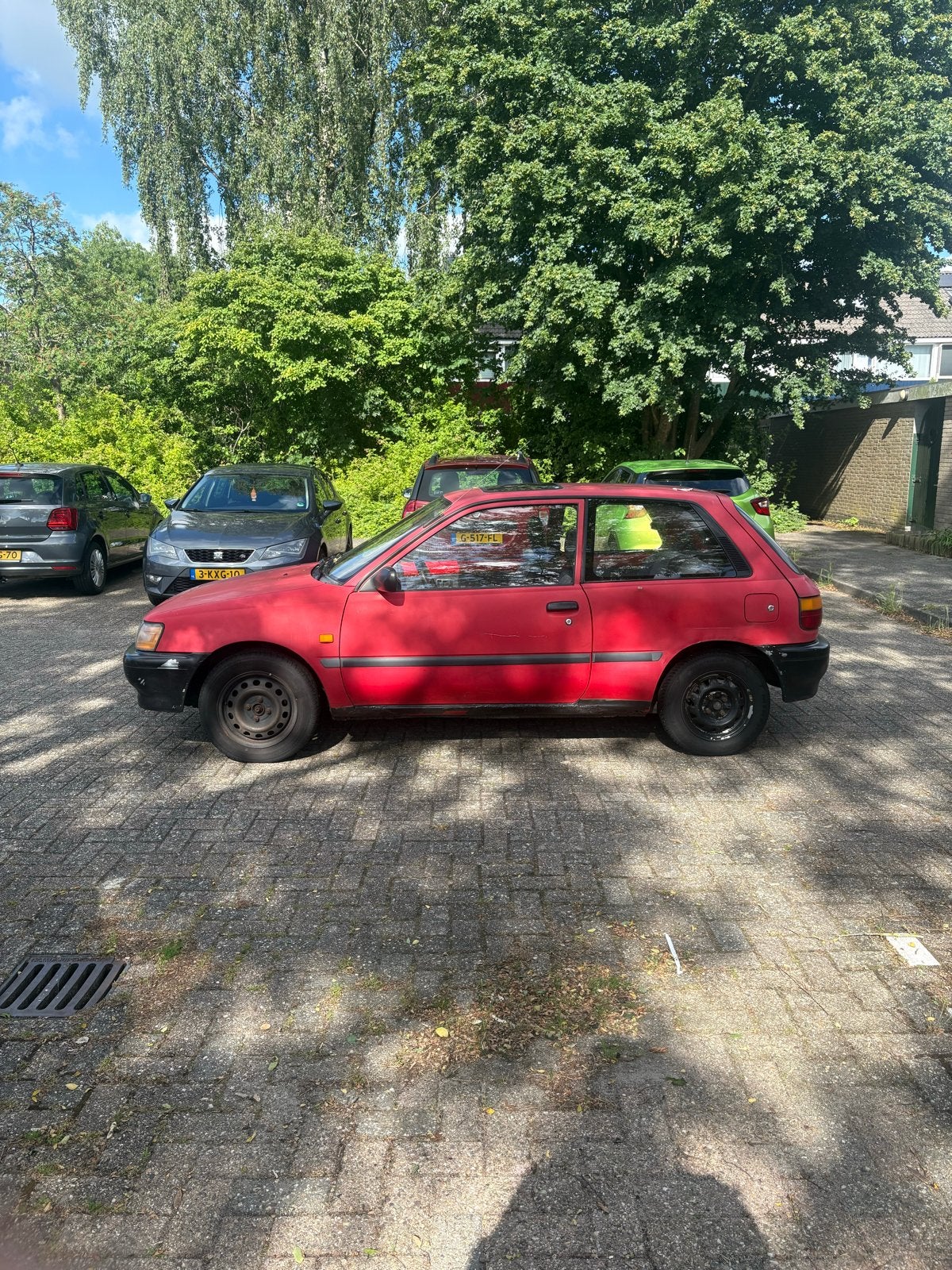 Toyota Starlet 1.3 XLI 12V E2 1993 Rood, Auto's, Toyota, 4 cilinders, Origineel Nederlands, Handgeschakeld, Particulier