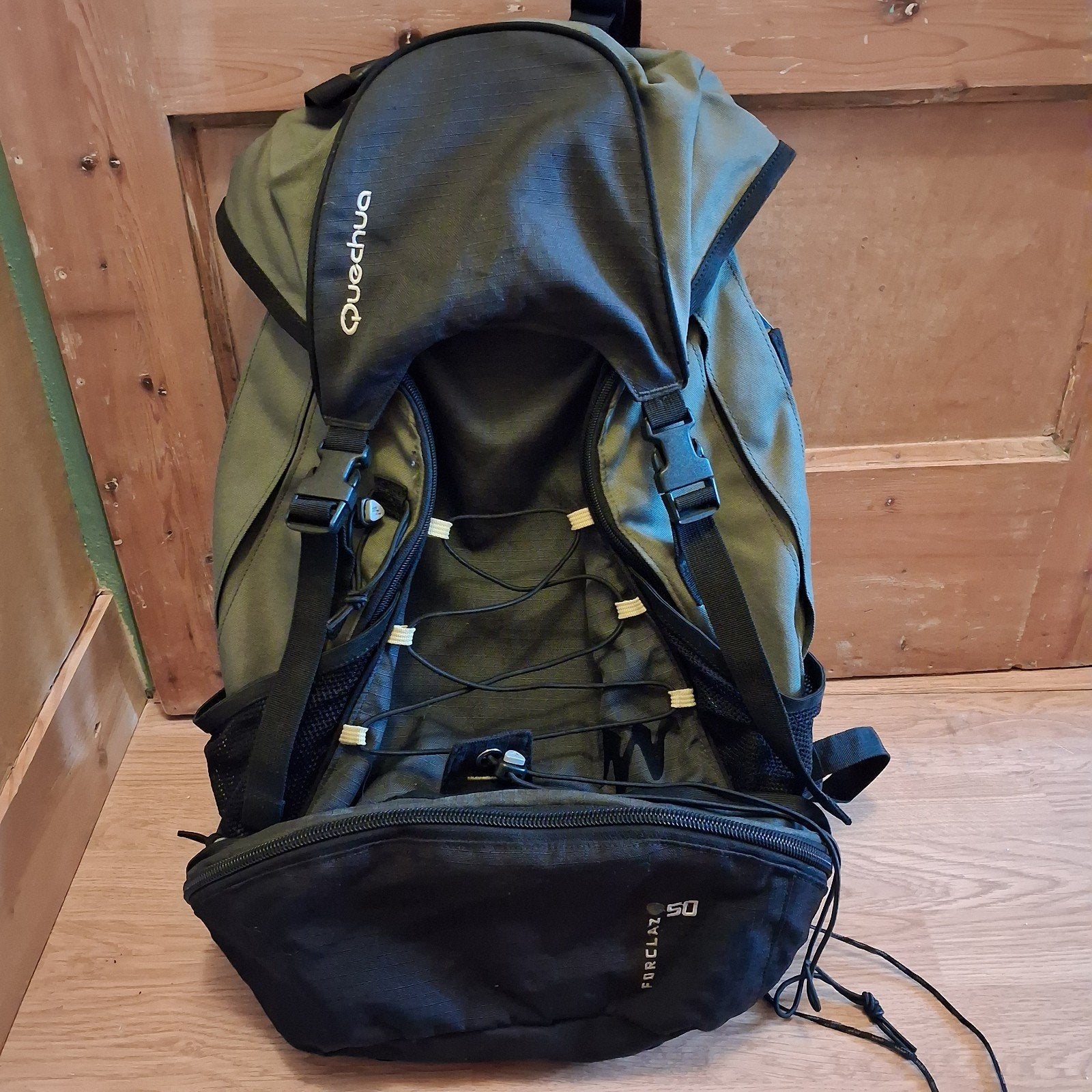 Quechua Forclaz 50 L rugzak, Ophalen, Zo goed als nieuw, Overige merken