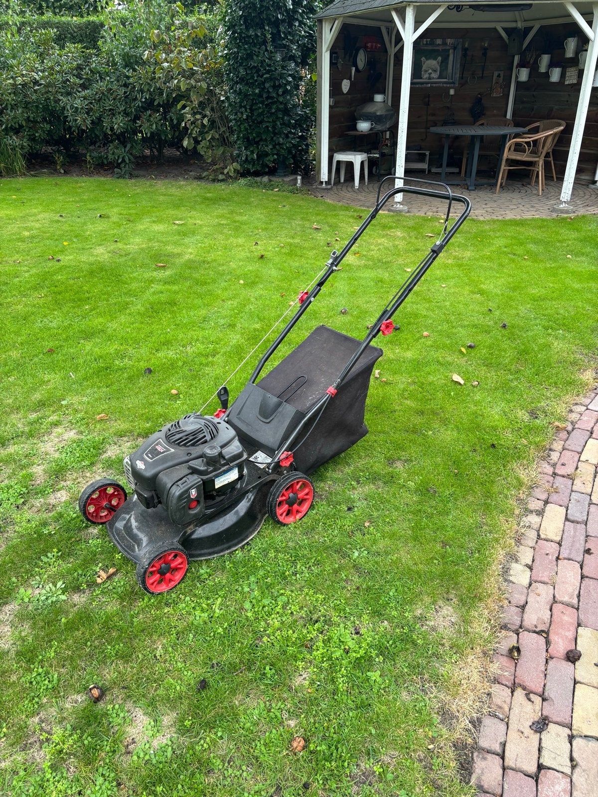Benzine grasmaaier met opvangzak, Tuin en Terras, Ophalen, Cirkelmaaier, Gebruikt, 40 t/m 49 cm