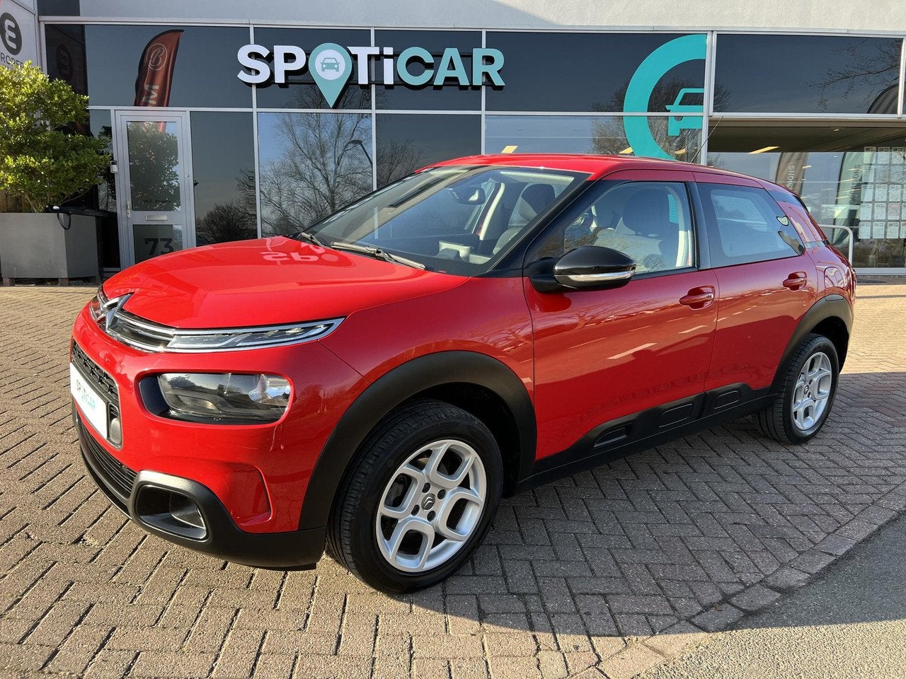 Citroën C4 Cactus 1.2 Turbo 110 pk Business EAT-6 Automaat, Auto's, Parkeersensor, Gebruikt, 49 €/maand, Origineel Nederlands