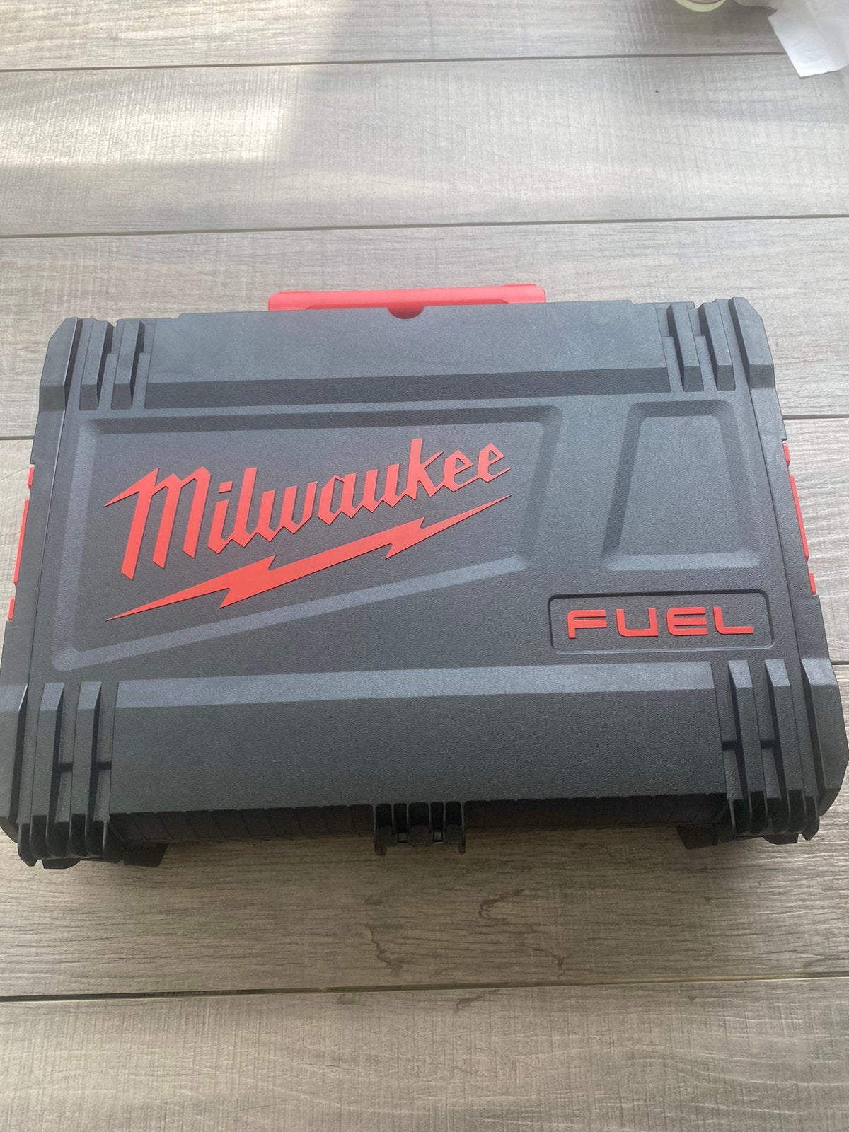 Nieuwe mikwaukee koffer gereedschap kist, Ophalen, Zo goed als nieuw