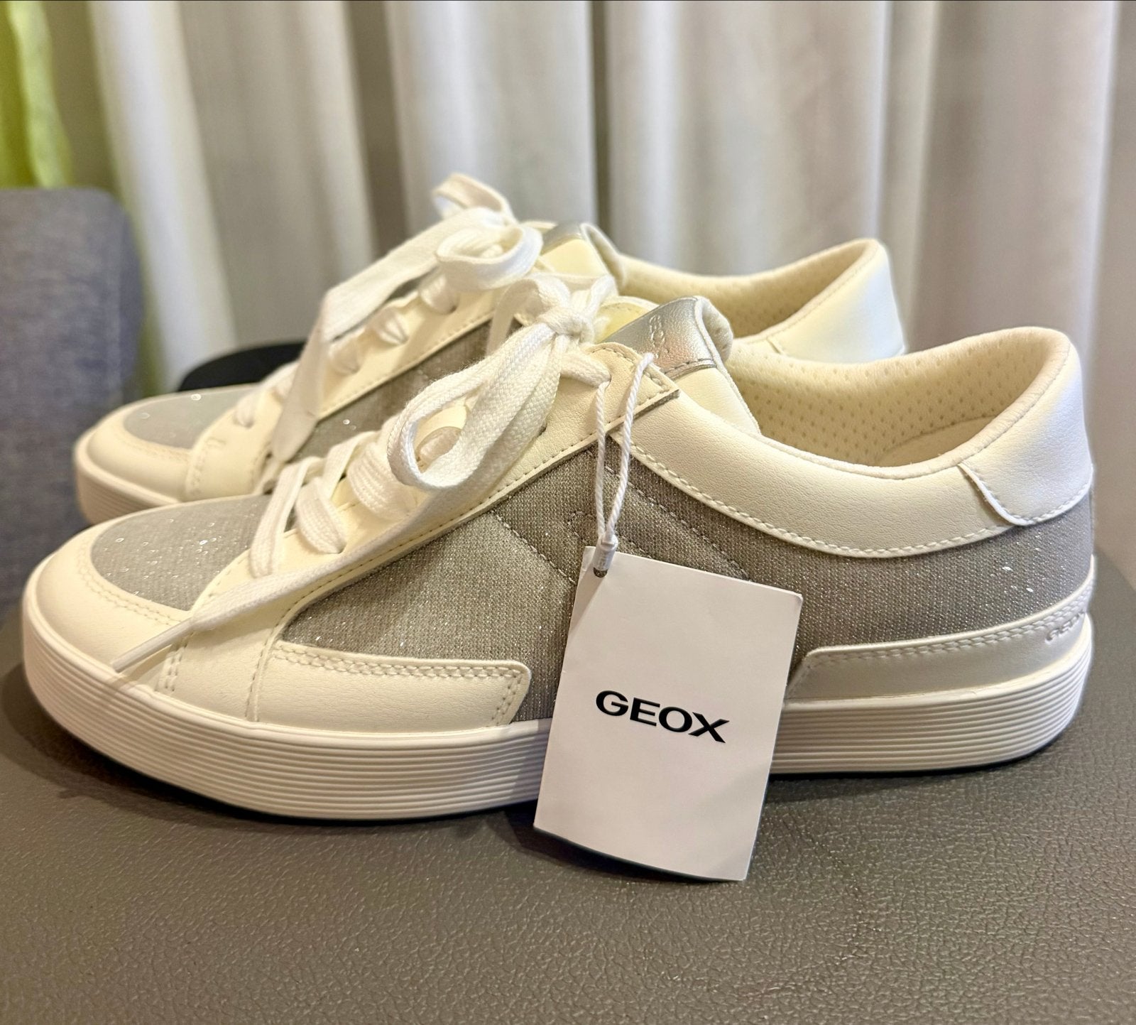 Nieuwe Geox sneakers - maat 38, Ophalen of Verzenden, Nieuw, Wit, Sneakers of Gympen