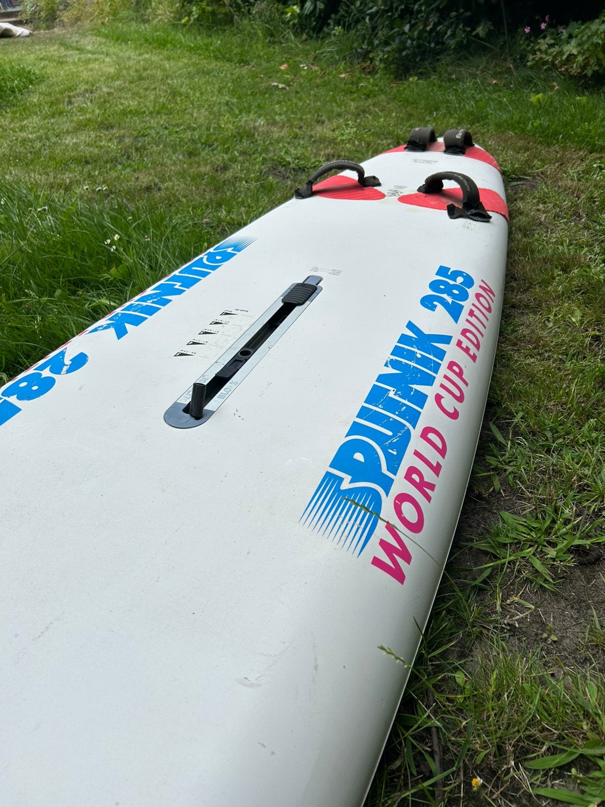 F2 Sputnik 285 world cup edition, Watersport en Boten, Windsurfen, Ophalen, 250 tot 300 cm, Gebruikt, Verstelbaar