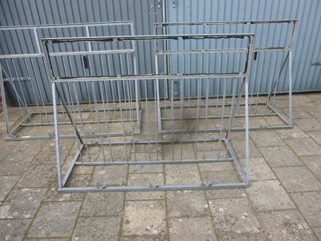 fietsrek met je eigen reclame er op voor winkel cafe kroeg, Ophalen, Gebruikt