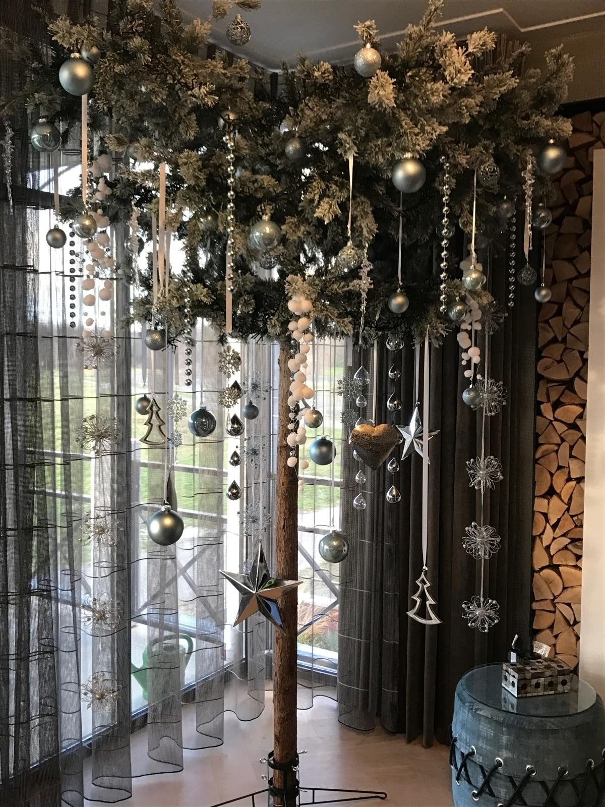 Unieke kerstboom! Compleet met versiering en verlichting, Ophalen, Zo goed als nieuw