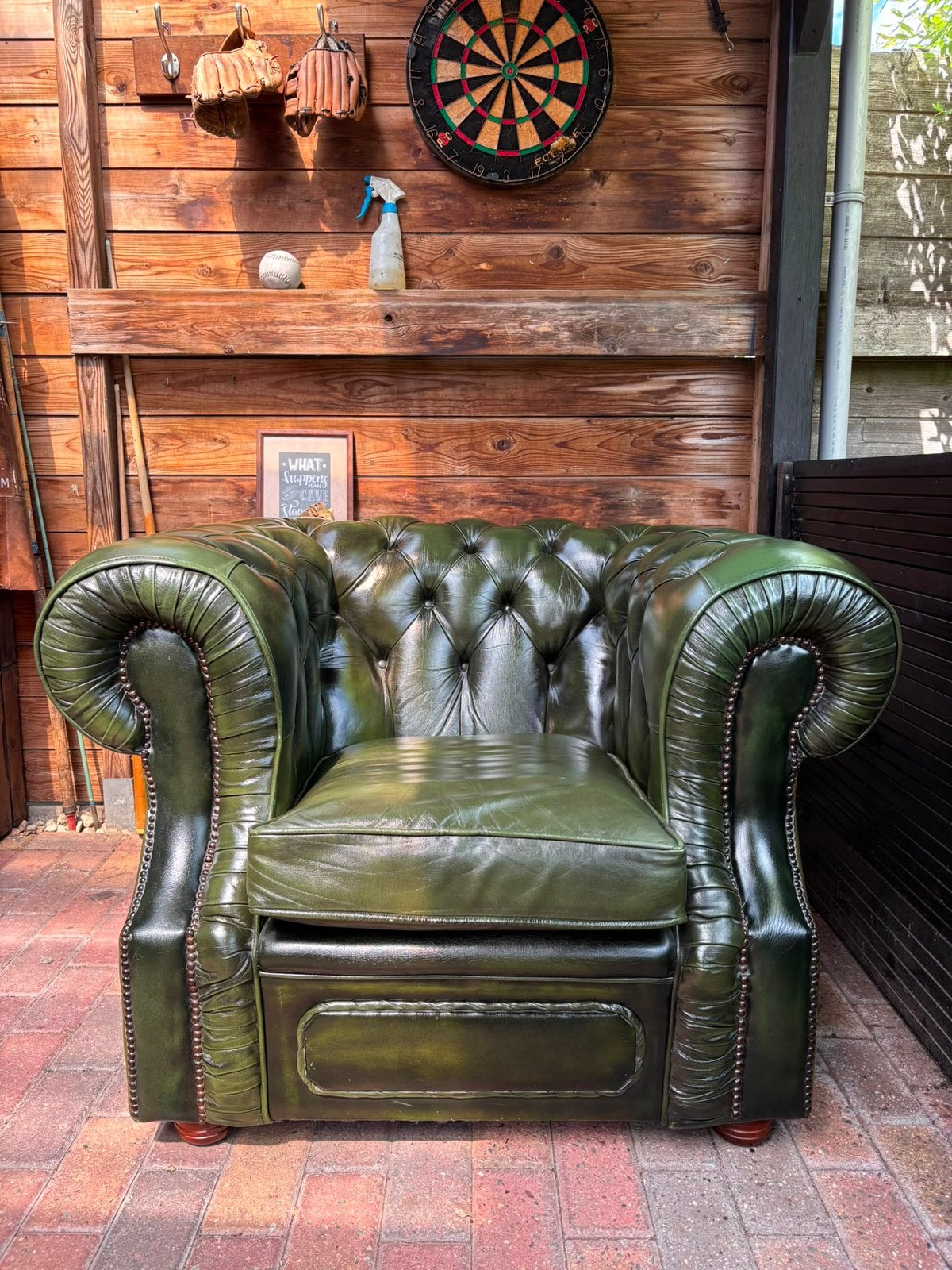 Dikke chesterfield clubfauteuil, Ophalen of Verzenden, Zo goed als nieuw, 100 tot 125 cm, Leer