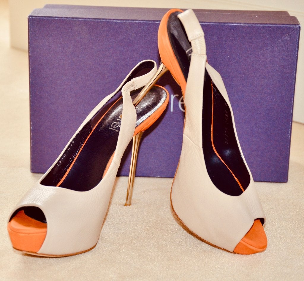 Laurèl slingback pumps, beige met oranje, maat 39, Pumps, Verzenden, Beige, Zo goed als nieuw