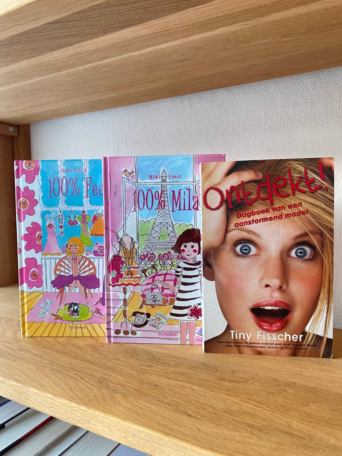 3 boeken over Mode, Modellen en Shoppen - voor Tienermeiden, Boeken, Zo goed als nieuw, Fictie, Tiny Fisscher, Ophalen of Verzenden