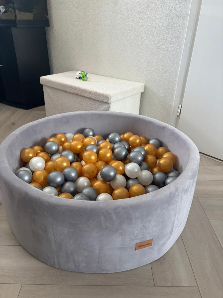 Ballenbak, Ophalen of Verzenden, Zo goed als nieuw