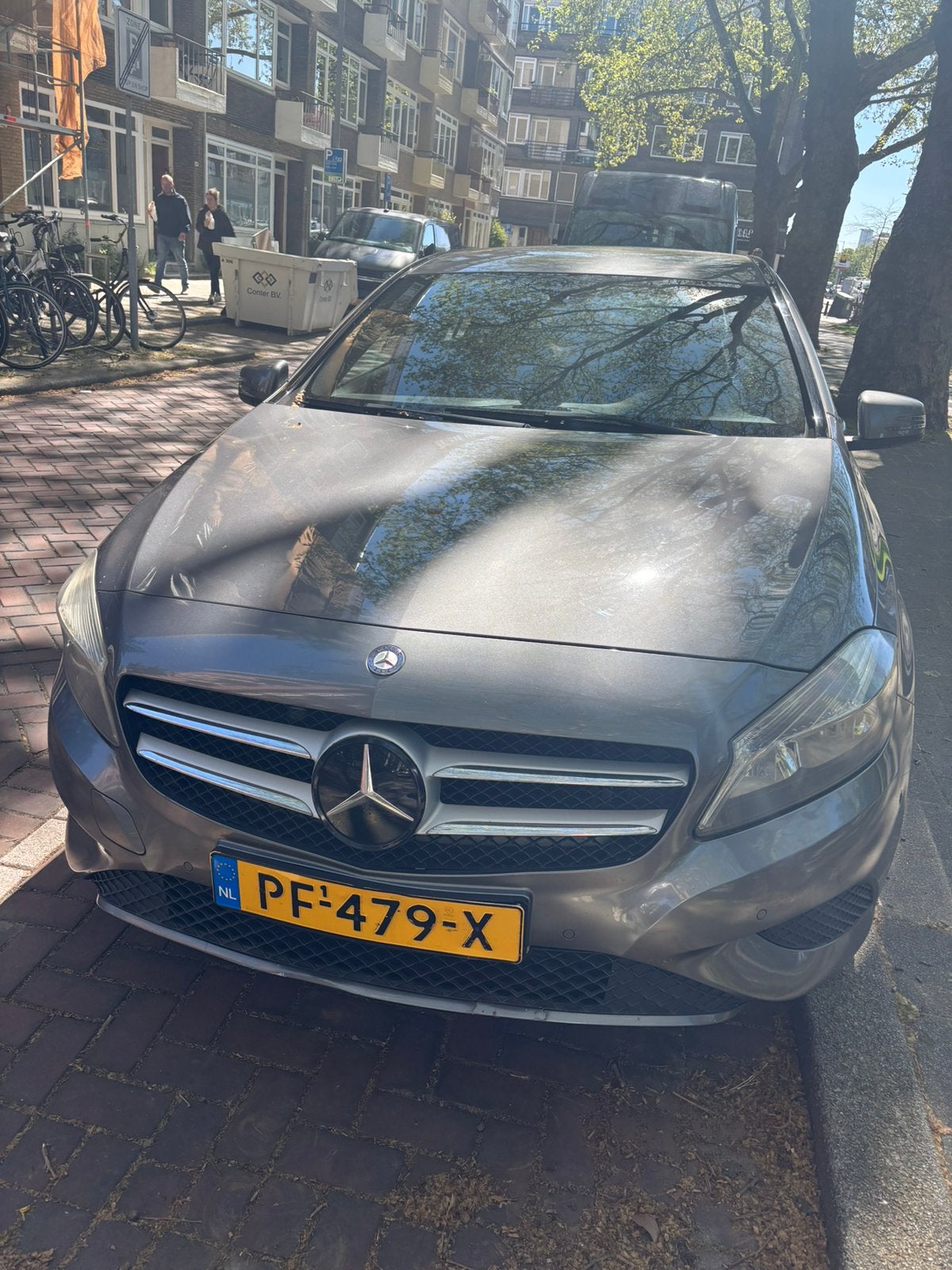 Mercedes-Benz A-Klasse A180 1.6 Blue Efficiency 2013 Grijs -, Voorwielaandrijving, 4 cilinders, 122 pk, 1595 cc