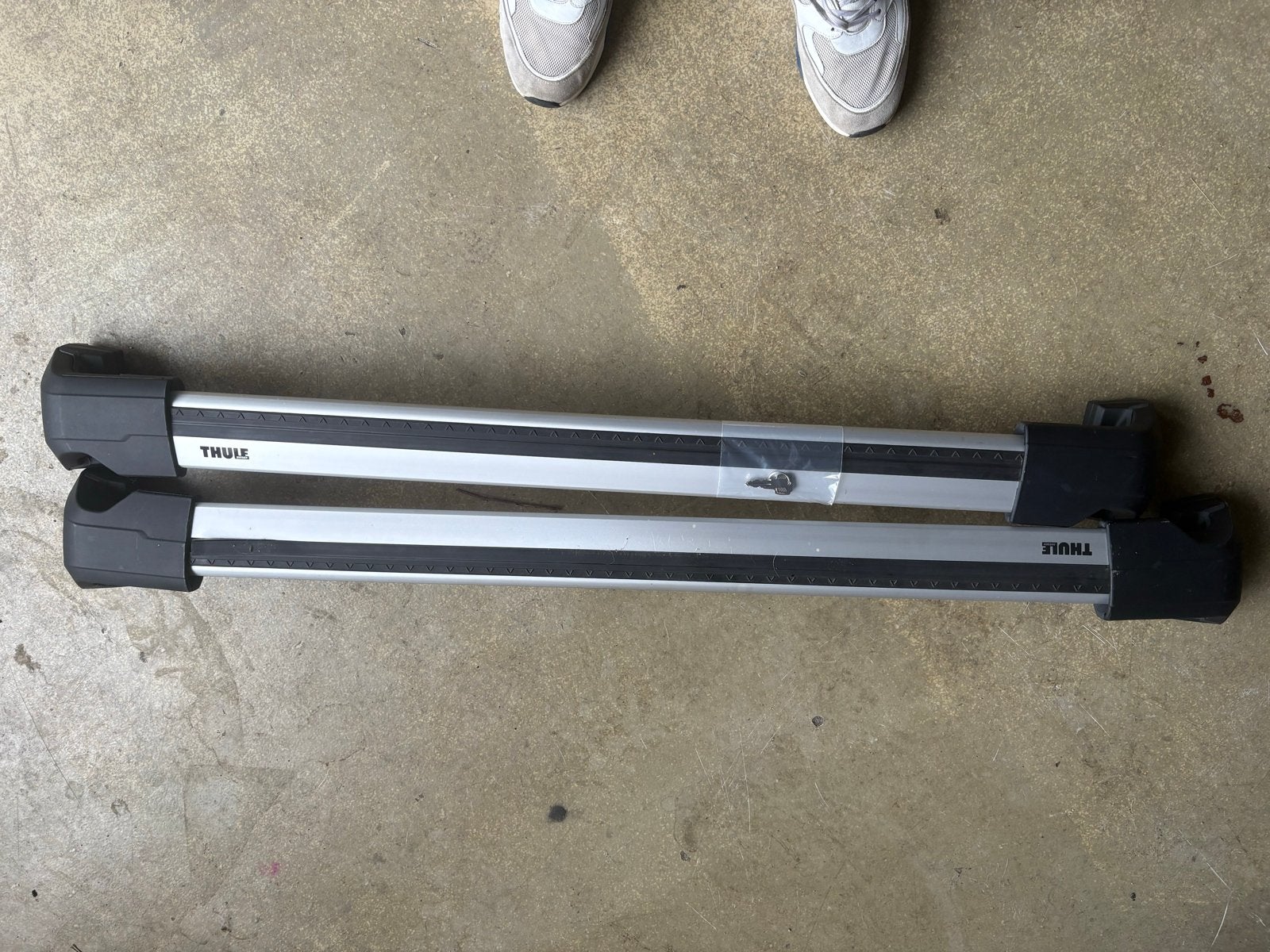 Thule Dakdragers voor Ford Kuga 2021, Ophalen, Gebruikt