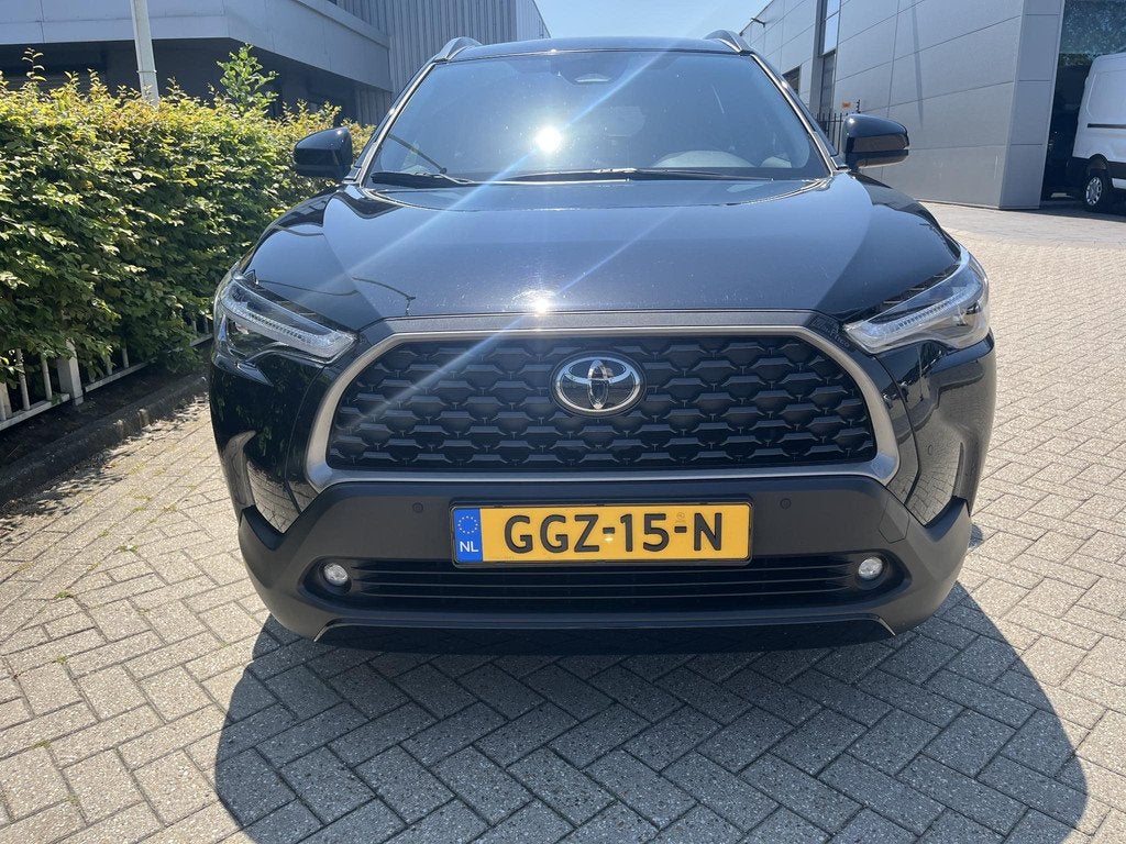 Toyota Corolla Cross Hybrid 200 Style | Stoelverwarming | Ac, Auto's, 12 maanden, Gebruikt, 4 cilinders, Leder en Stof