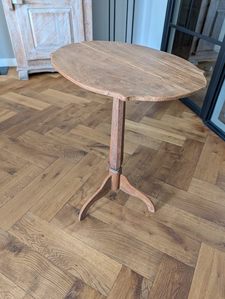 eiken houten bijzettafeltje, Ophalen, Gebruikt, 55 tot 75 cm, Allertijds