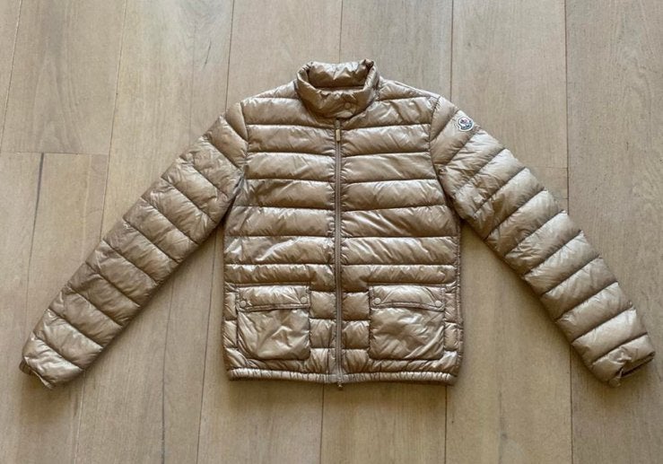 Moncler maat 1 S camel longue saison nieuwstaat, Ophalen of Verzenden, Zo goed als nieuw, Maat 36 (S), Beige