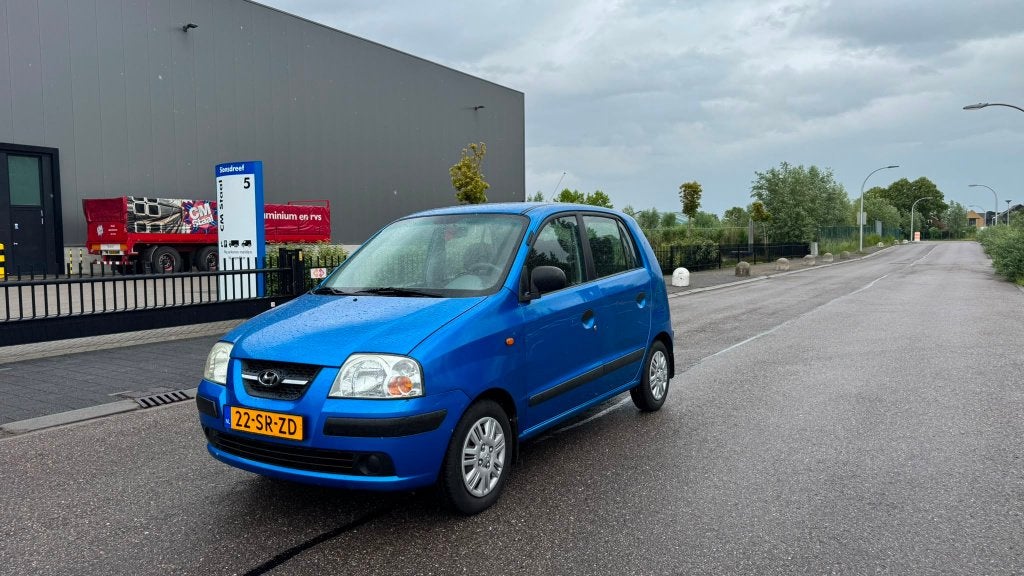 Hyundai Atos 1.1i Active | Blauw| Nieuwe APK| Res. sleutel, Voorwielaandrijving, Stof, 4 cilinders, Origineel Nederlands