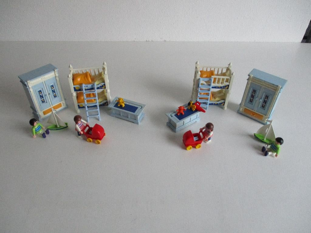 Playmobil 2 x Kinderkamer 5328 Vraagprijs Per Set, Ophalen of Verzenden, Gebruikt, Complete set
