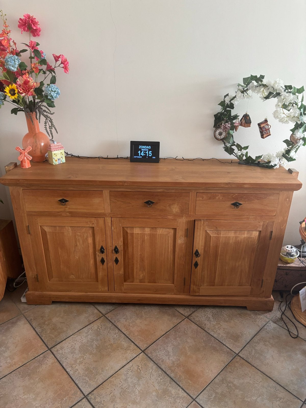 Houten kast met 3 laden en 3 opbergkastjes, Ophalen, Gebruikt, 150 tot 200 cm, Met lade(s)