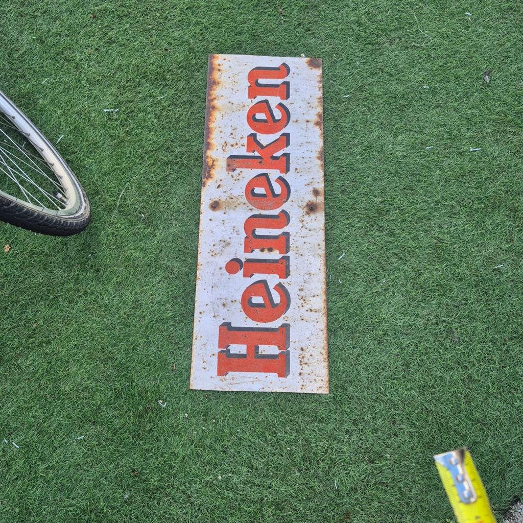 Vintage Heineken reclamebord - roestig metaal, Ophalen of Verzenden