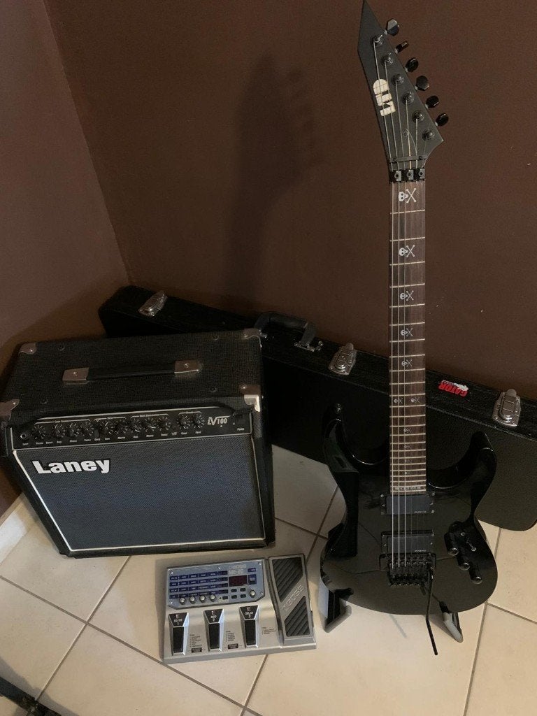 Gitaar ESP LTD KH202 + versterker + .., Ophalen, Zo goed als nieuw, Solid body, Overige merken