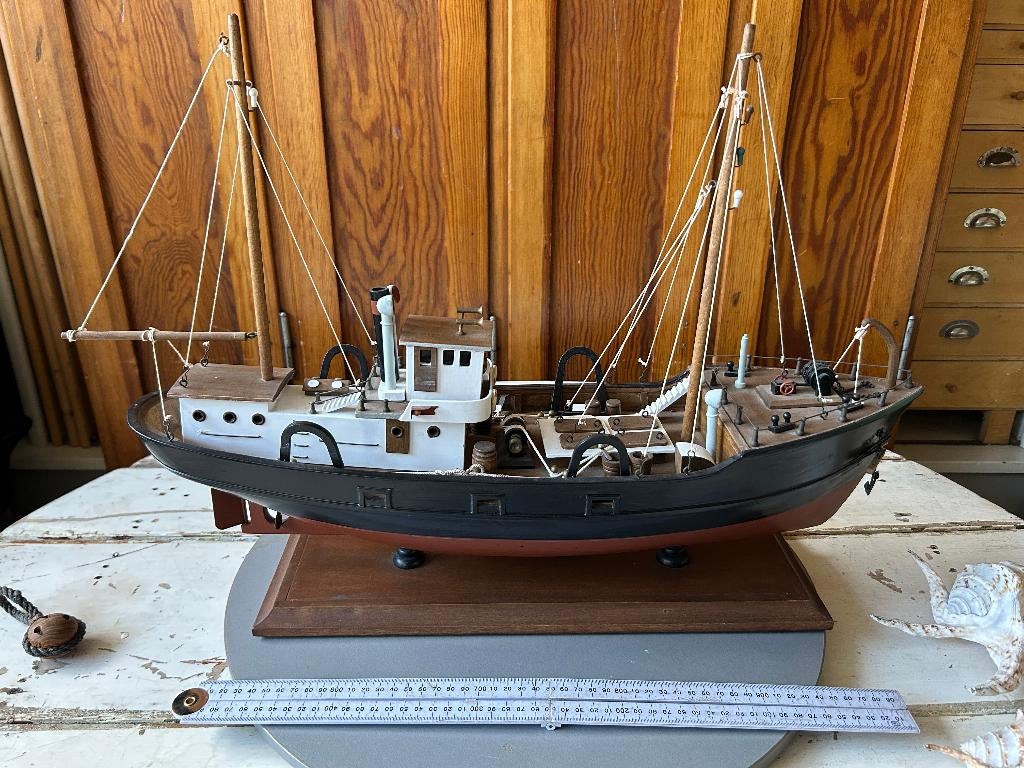 Modelboot Vracht en Visserman, Ophalen of Verzenden, Zo goed als nieuw