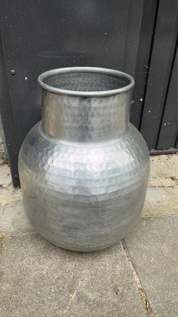 Bloempot zilver, Ophalen