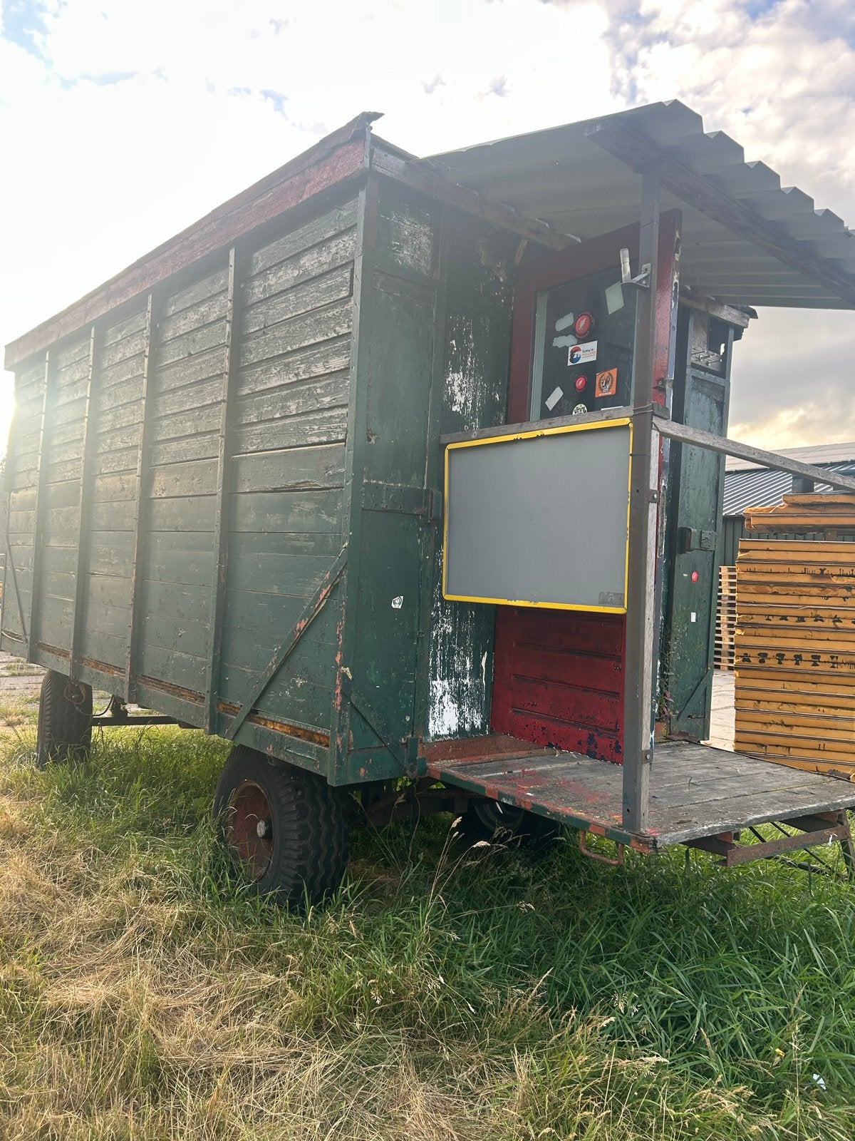 Pipowagen/rijdende keet/zendhok, Ophalen, Gebruikt