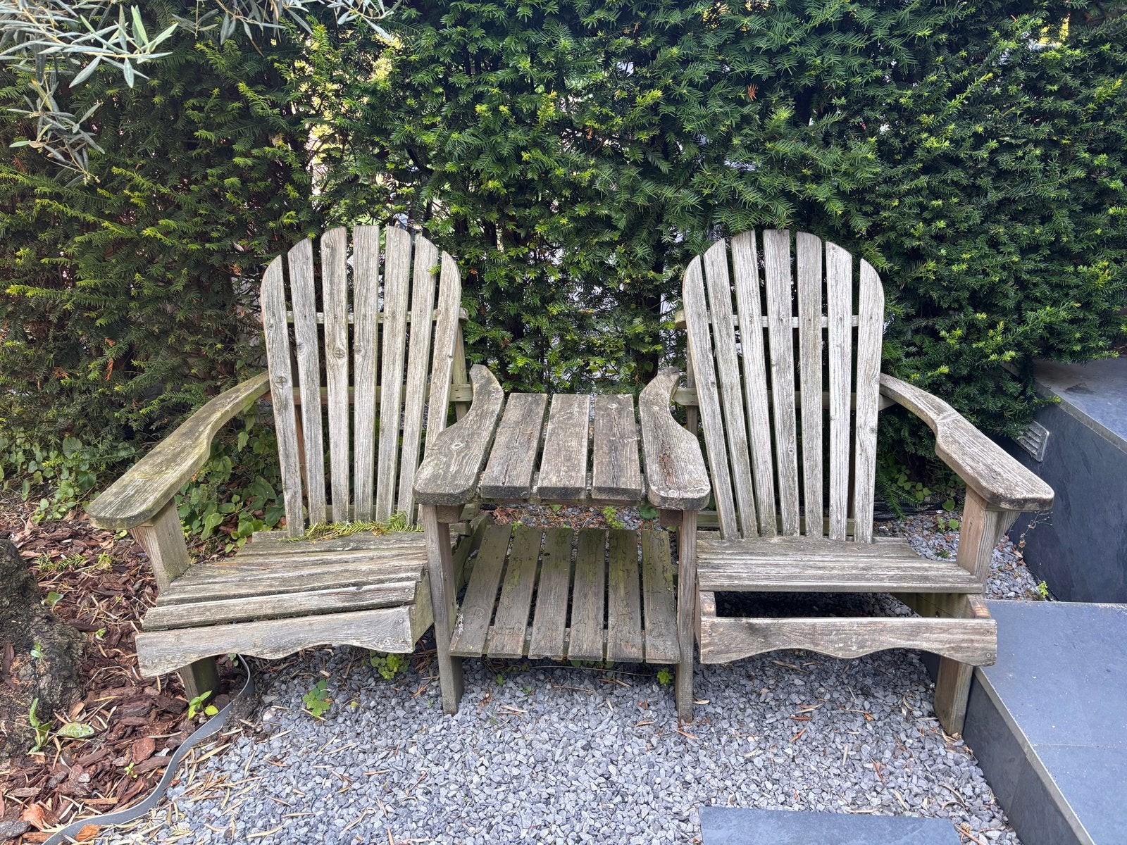 Gratia tuinstoelen met bijzettafel (Adirondack styke), Ophalen, Gebruikt, Hout