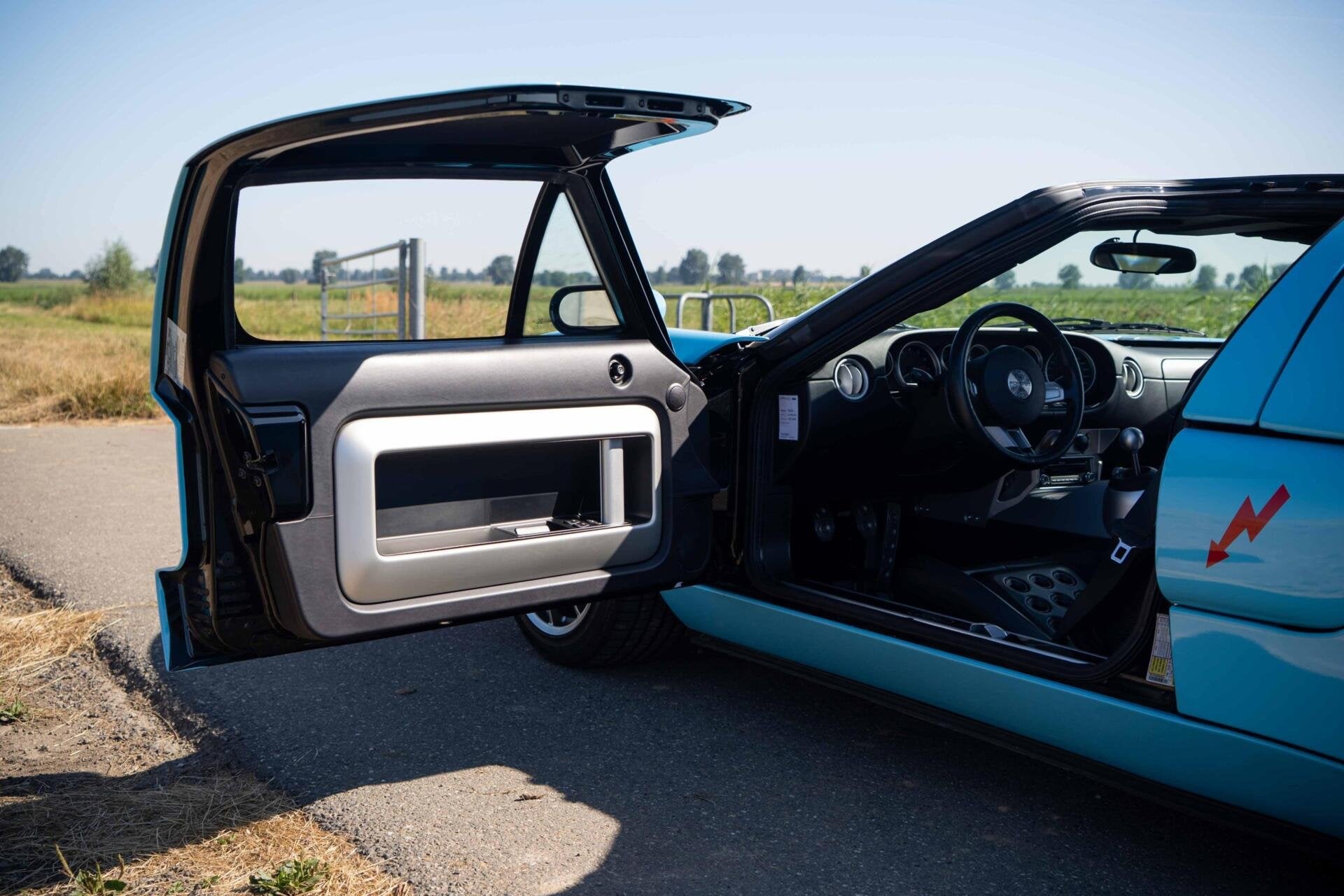 Ford GT Coupe | 2006, Lederen bekleding, Achterwielaandrijving, Zwart, Blauw