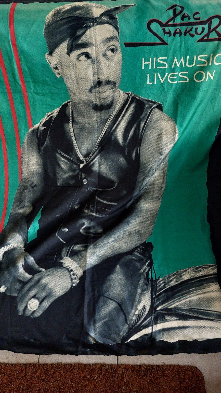 Tupac Shakur Sjaal - His Music Lives On - Vintage 1998, Tupac Shakur Merchandise, Overige maten, Ophalen of Verzenden, Zo goed als nieuw
