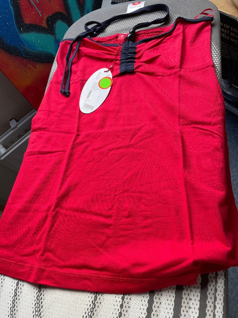 Nieuw: EDC by Esprit rode haltertop maat L, Maat 42/44 (L), Nieuw, Ophalen of Verzenden, ESPRIT.