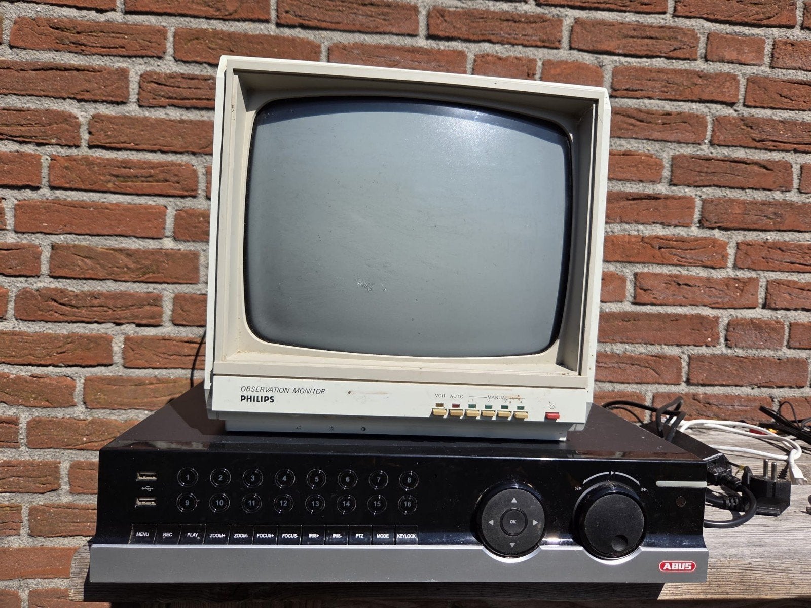 ABUS TVVR41100 Beveiligingscamerasysteem met monitor, Audio, Tv en Foto, Videobewaking, Ophalen of Verzenden