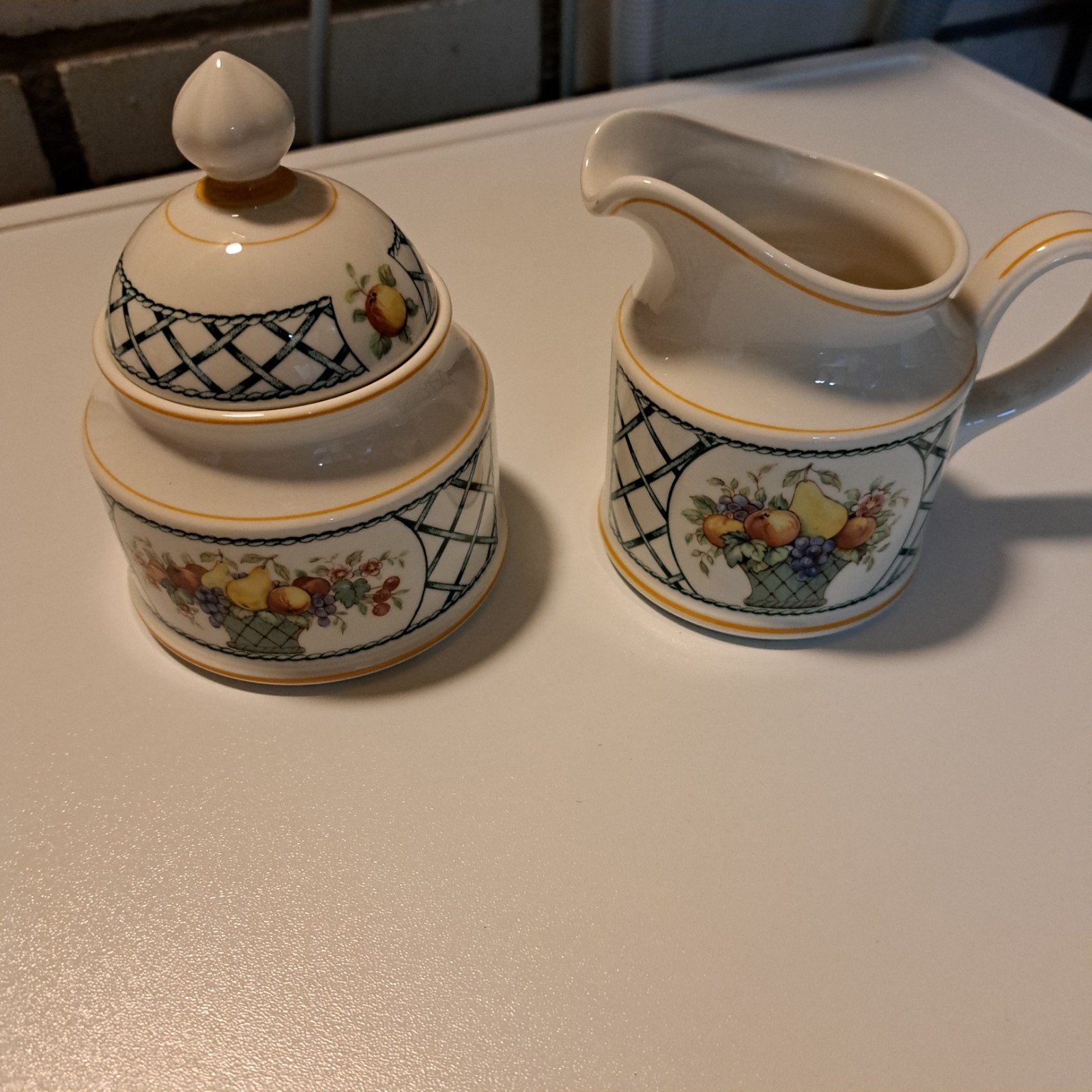 (k/r) Suikerpot en melkkan Villeroy & Boch serie Basket, Ophalen