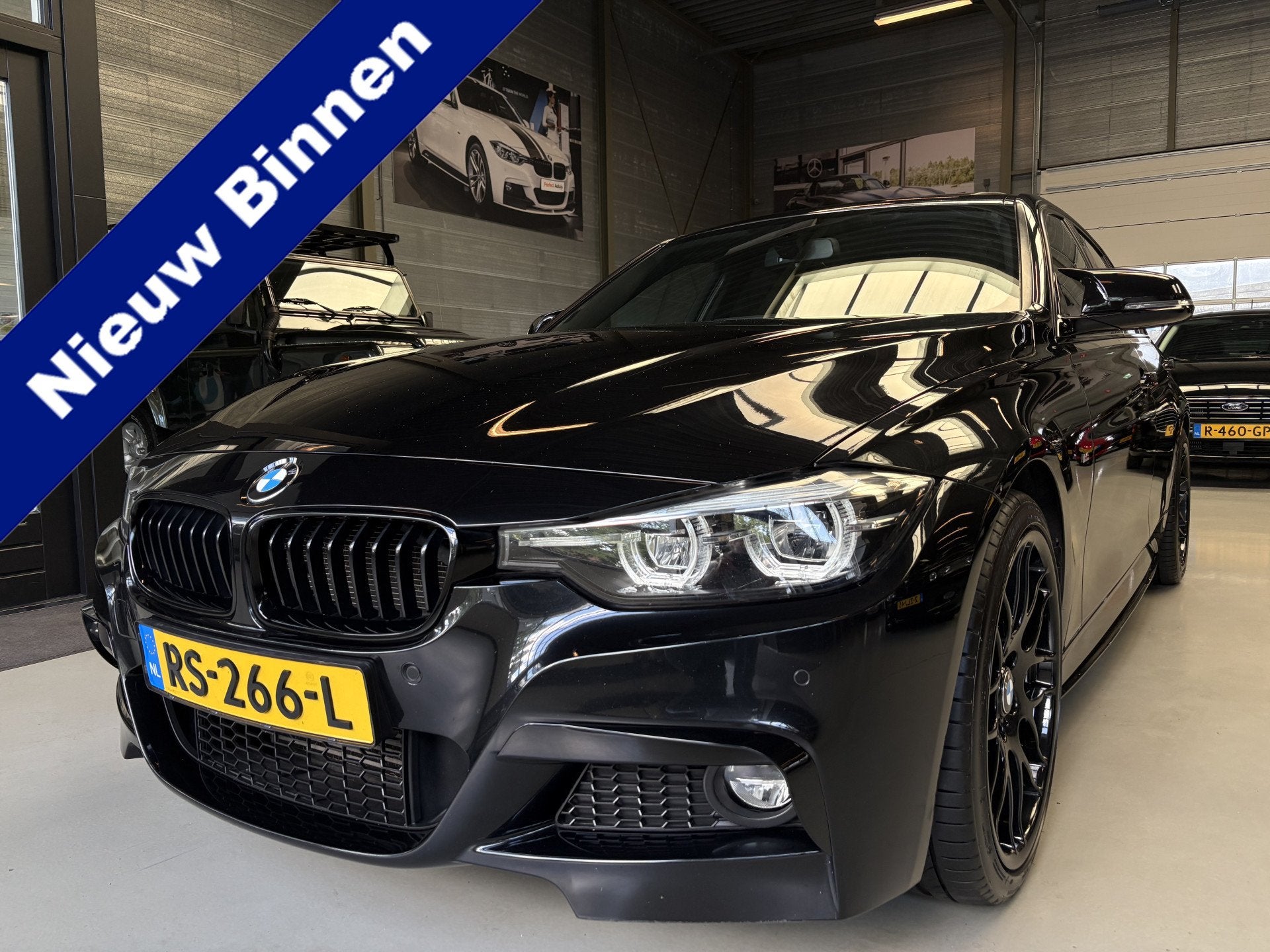BMW 3 Serie 318i Edition M Sport Shadow Executive Cruise, Na, Auto's, Automaat, Gebruikt, Automatische klimaatregeling, Zwart