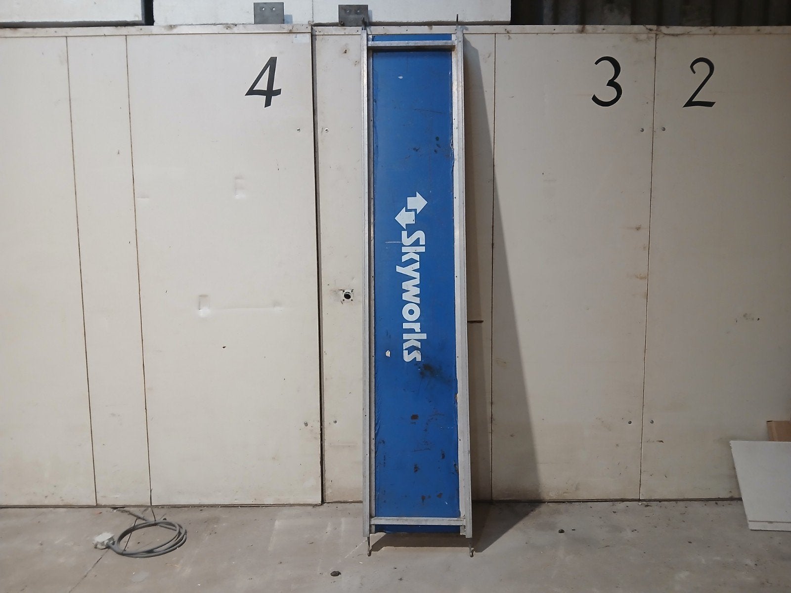 Skyworks jumbo platform/loopvloer 305x60mm - Gebruikt, Ophalen, Gebruikt