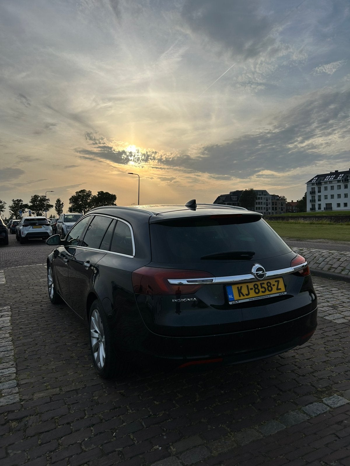 Opel Insignia 1.4 Turbo 103KW Sports Tourer 2016 Zwart, Auto's, Opel, Particulier, Insignia, Benzine, B, Stationwagon, Handgeschakeld