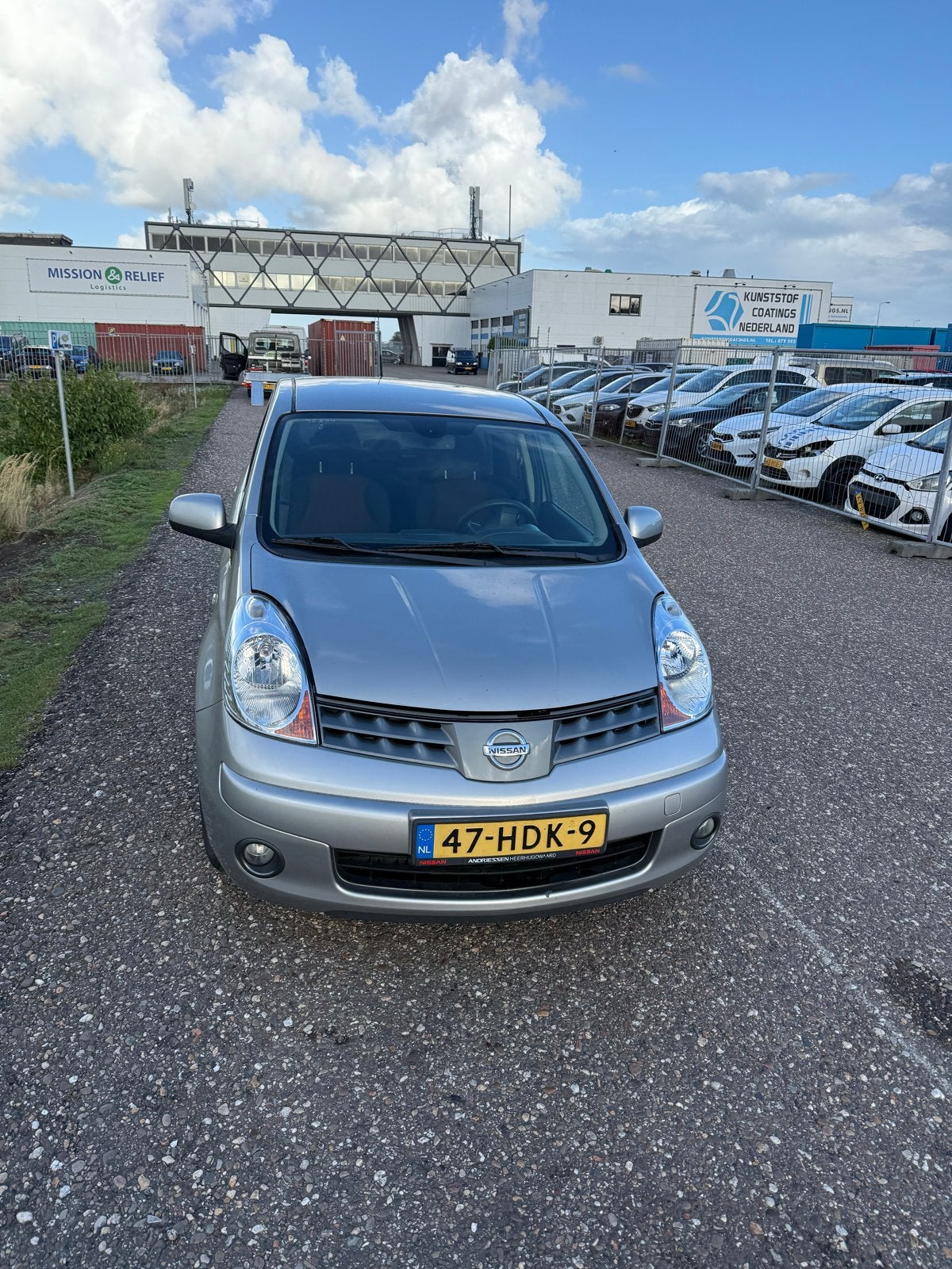 Foto 2 van Nissan Note Automaat | Benzine | 169.000 km | Dealer onderh.