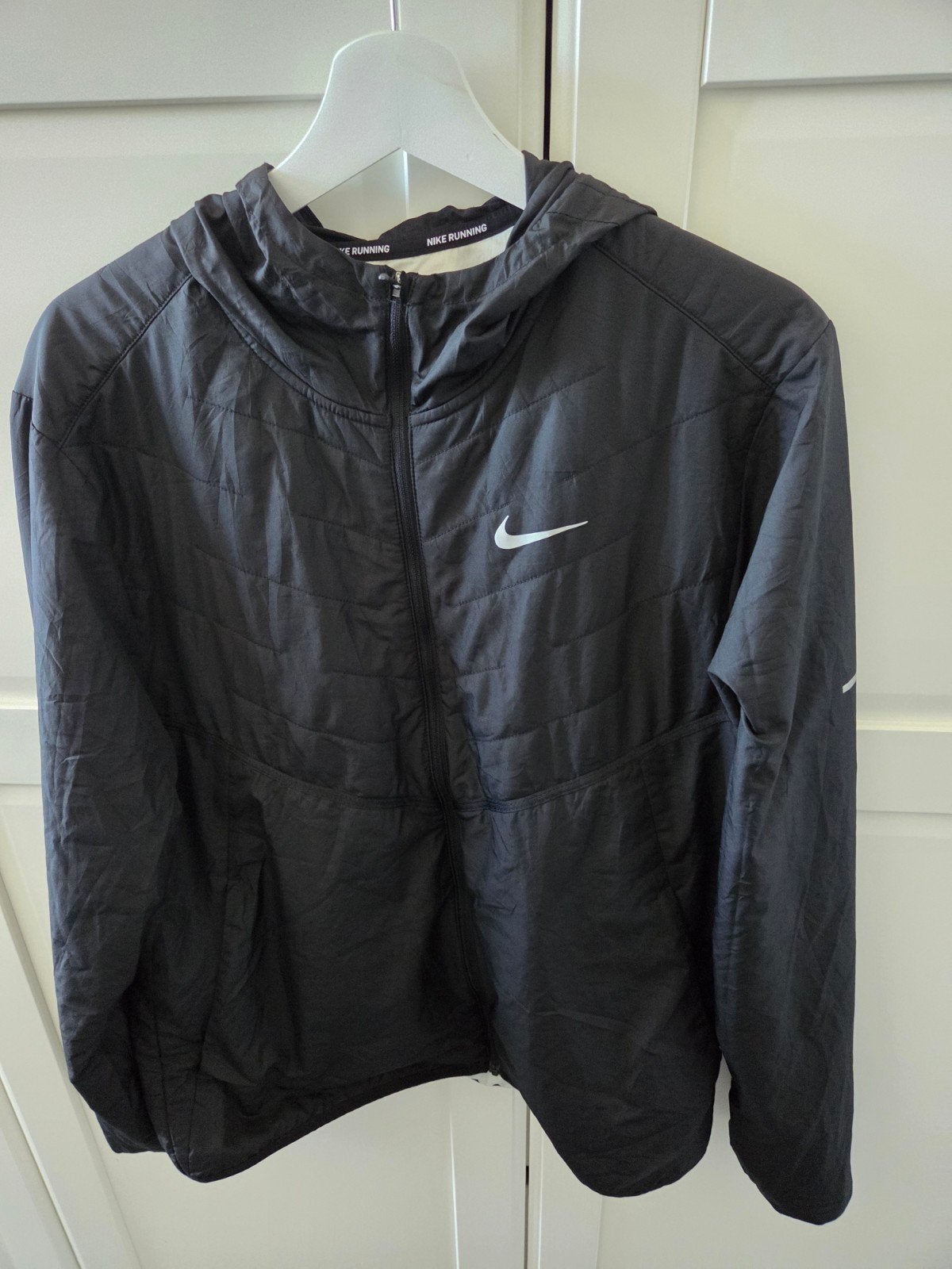 Nike Therma-FIT hardloopjack - Maat M, Maat 48/50 (M), Zwart, Nike, Ophalen of Verzenden