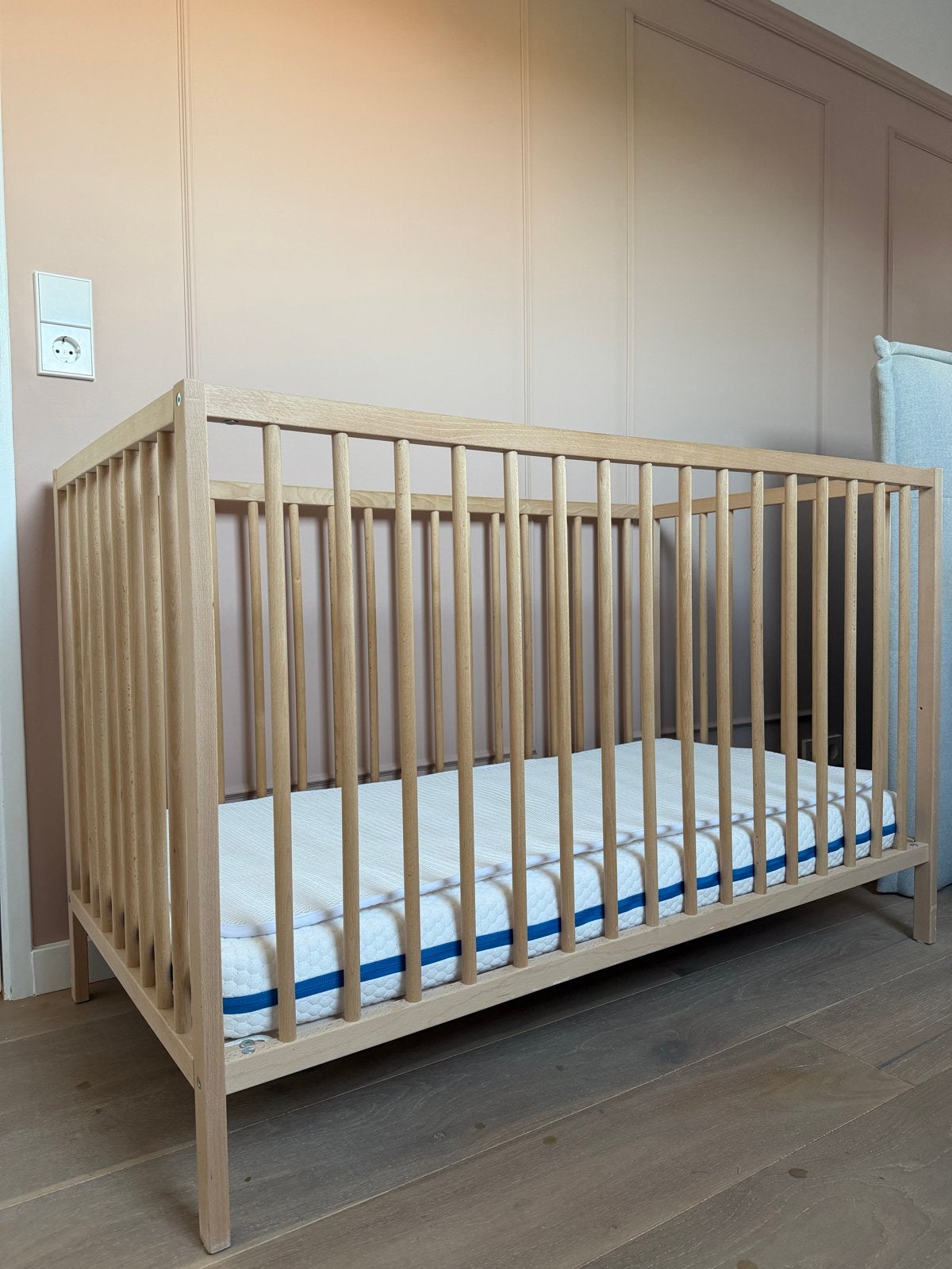 Sniglar ledikant met Aerosleep matras 120x60 cm, Kinderen en Baby's, Babywiegjes en Ledikanten, Ophalen of Verzenden, Zo goed als nieuw