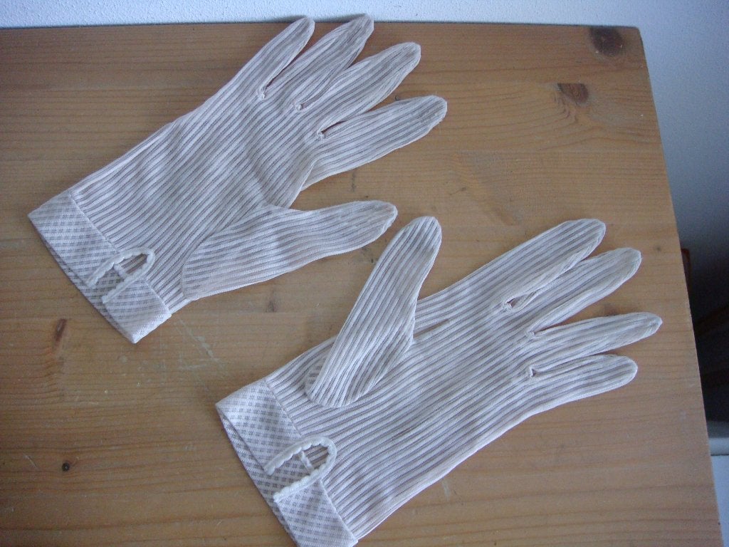 Ouderwetse beige transparante handschoenen, Ophalen of Verzenden, Dames