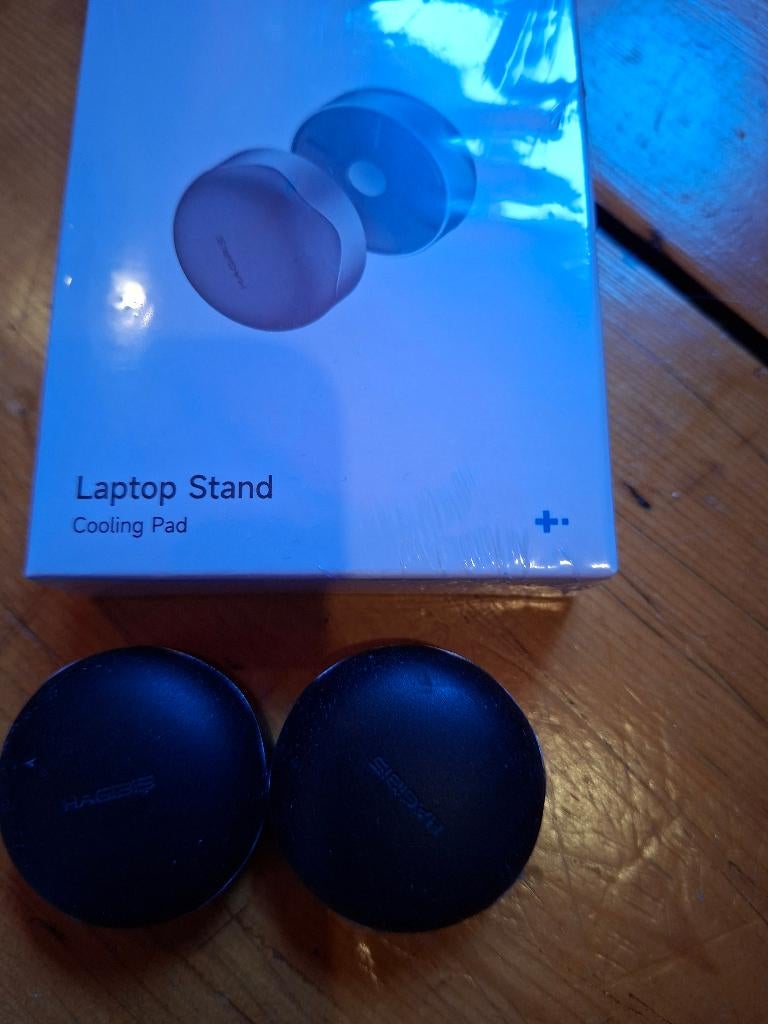 Laptop cooling pads, Ophalen of Verzenden, Zo goed als nieuw